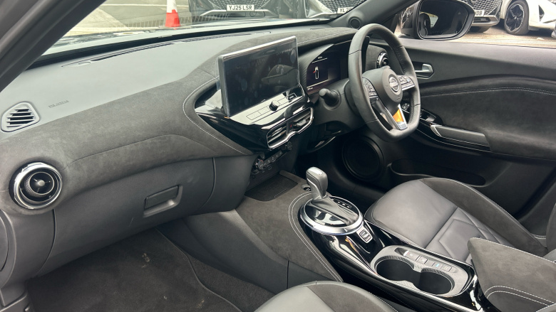 Nissan Juke 1.6 Hybrid Tekna+ 5dr Auto Hybrid Hatchback